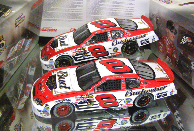 Miniature Dale Earnhardt Jr #8 Budweiser, 1:24, Elite, NASCAR 2005, Sous Boîtier
