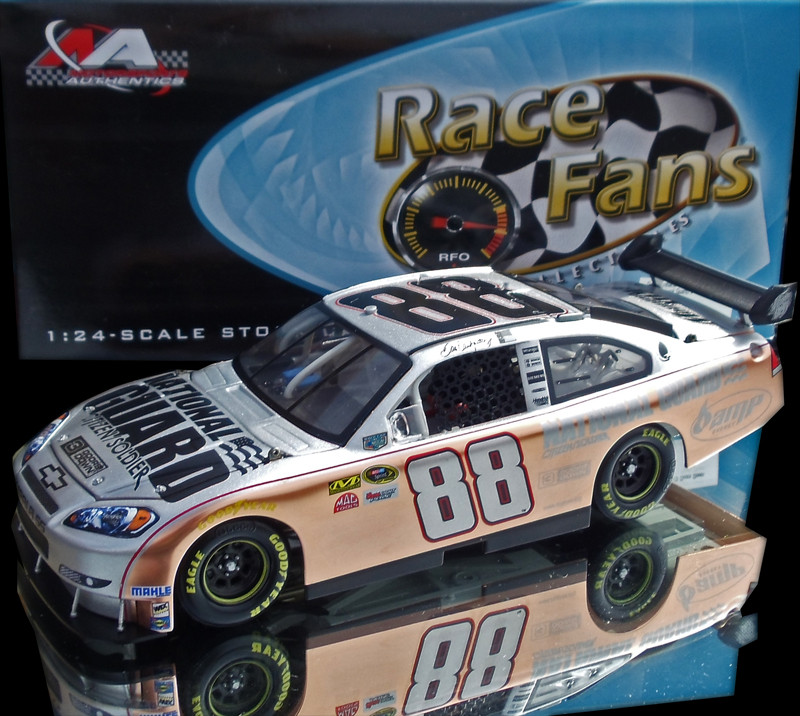 dale-earnhardt-jr-2008-3-doors