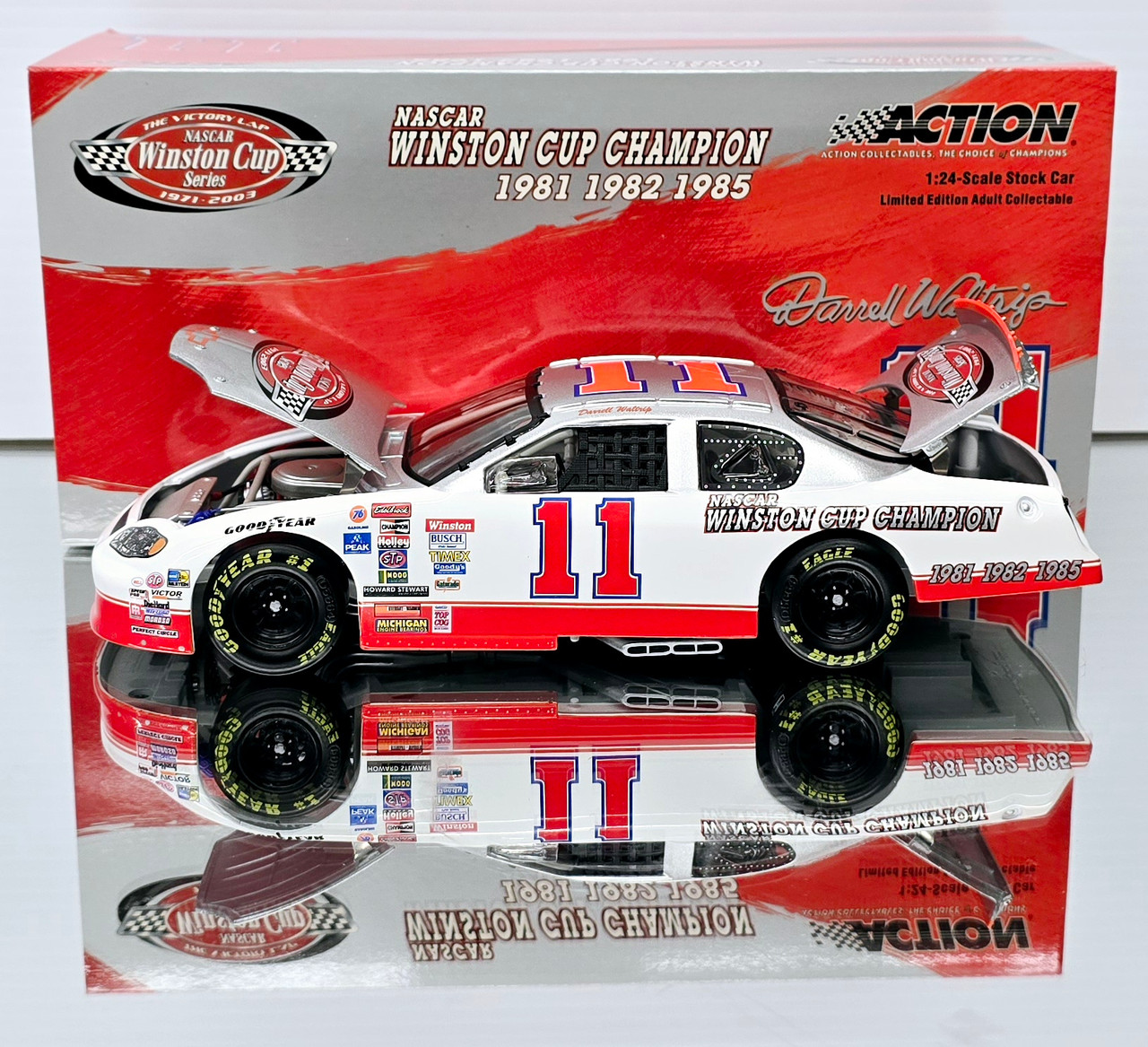 DARRELL WALTRIP 2003 WINSTON CUP VICTORY LAP MONTE CARLO 1/24 DIECAST
