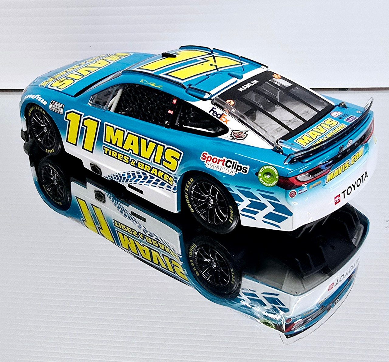 1 24 Lionel Racing Shane Van Gisbergen 2024 Wendy's #16 Diecast