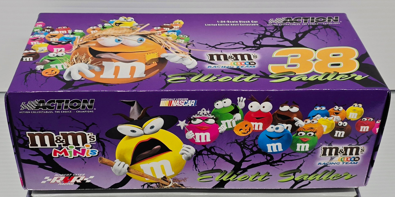 ELLIOTT SADLER 2005 HALLOWEEN M&M'S 1/24 ACTION DIECAST