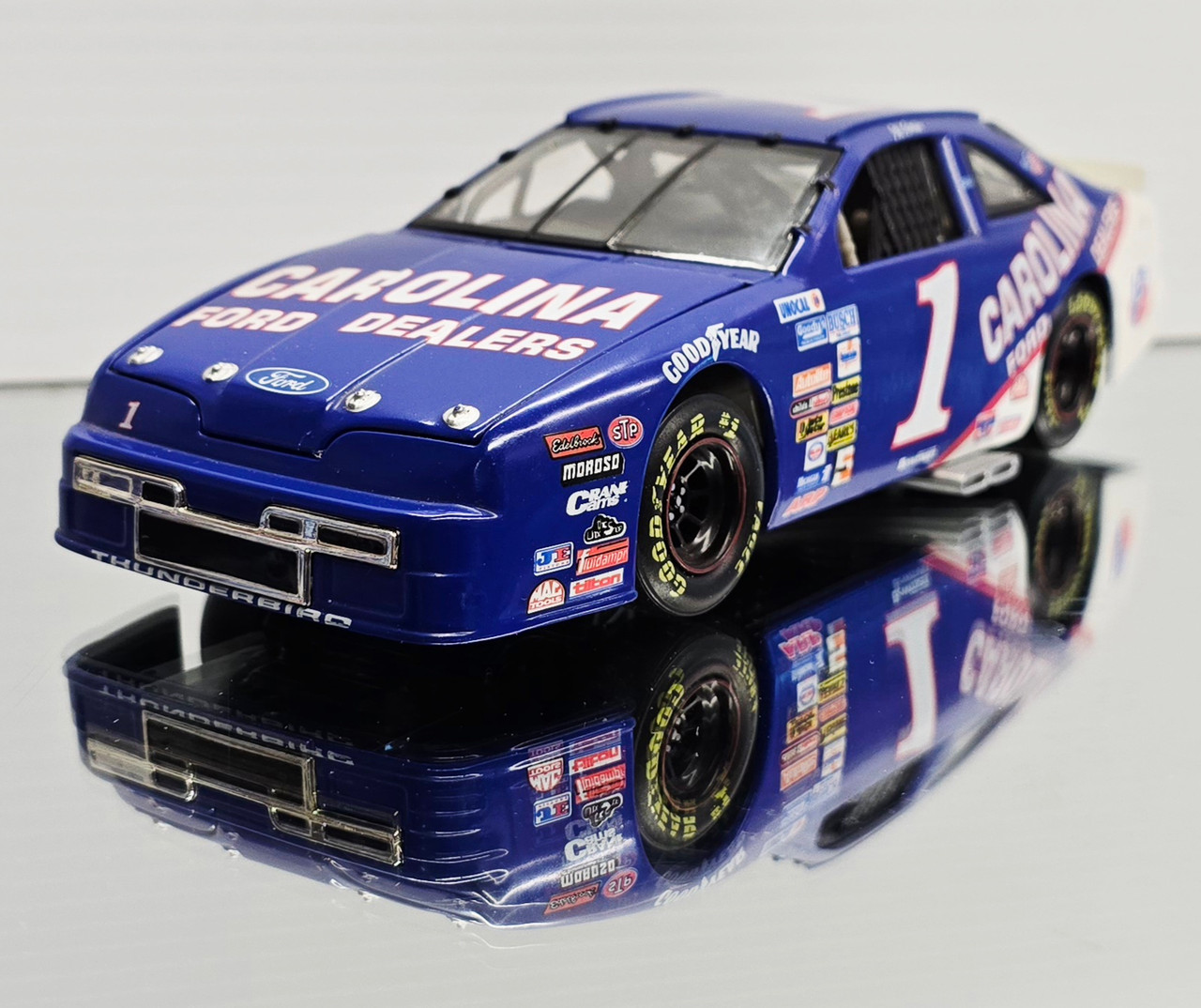 JEFF GORDON 1991 CAROLINA FORD DEALERS 1/24 ACTION DIECAST ( PAINT