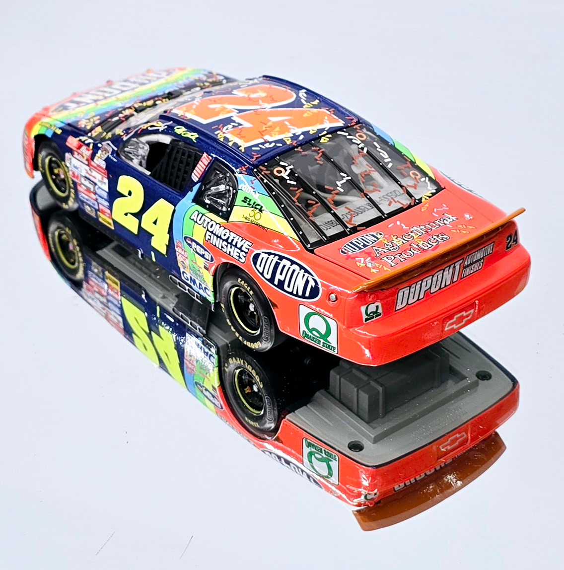 JEFF GORDON 1998 DARLINGTON WIN RACED VERSION DUPONT REFINISHES 1