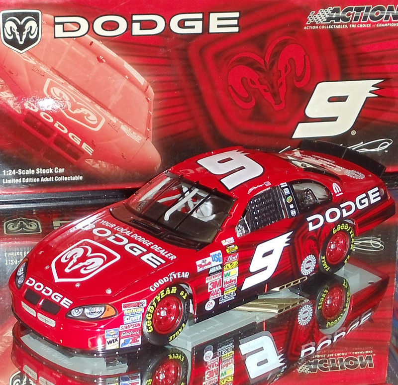 KASEY KAHNE 2004 DODGE DEALER'S INTREPID *ORIGINAL ROOKIE CAR* 1