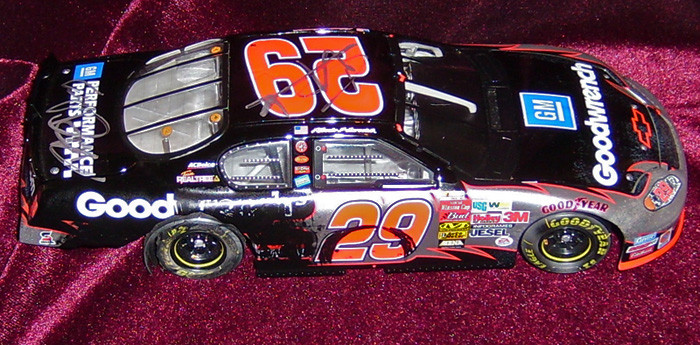 kevin-harvick-2003-burnout-