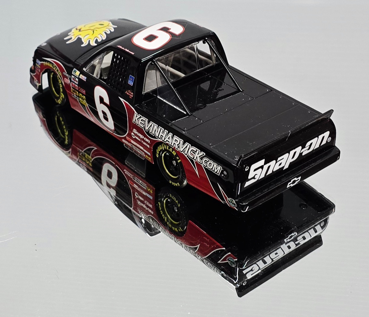 KEVIN HARVICK 2002 FIRST WIN SMILEY CRAFTSMAN SUPER TRUCK 1/24 ACTION