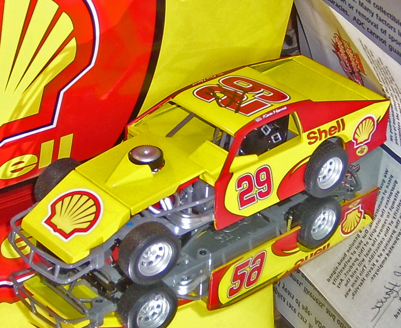 kevin-harvick-2008-shell-dirt-