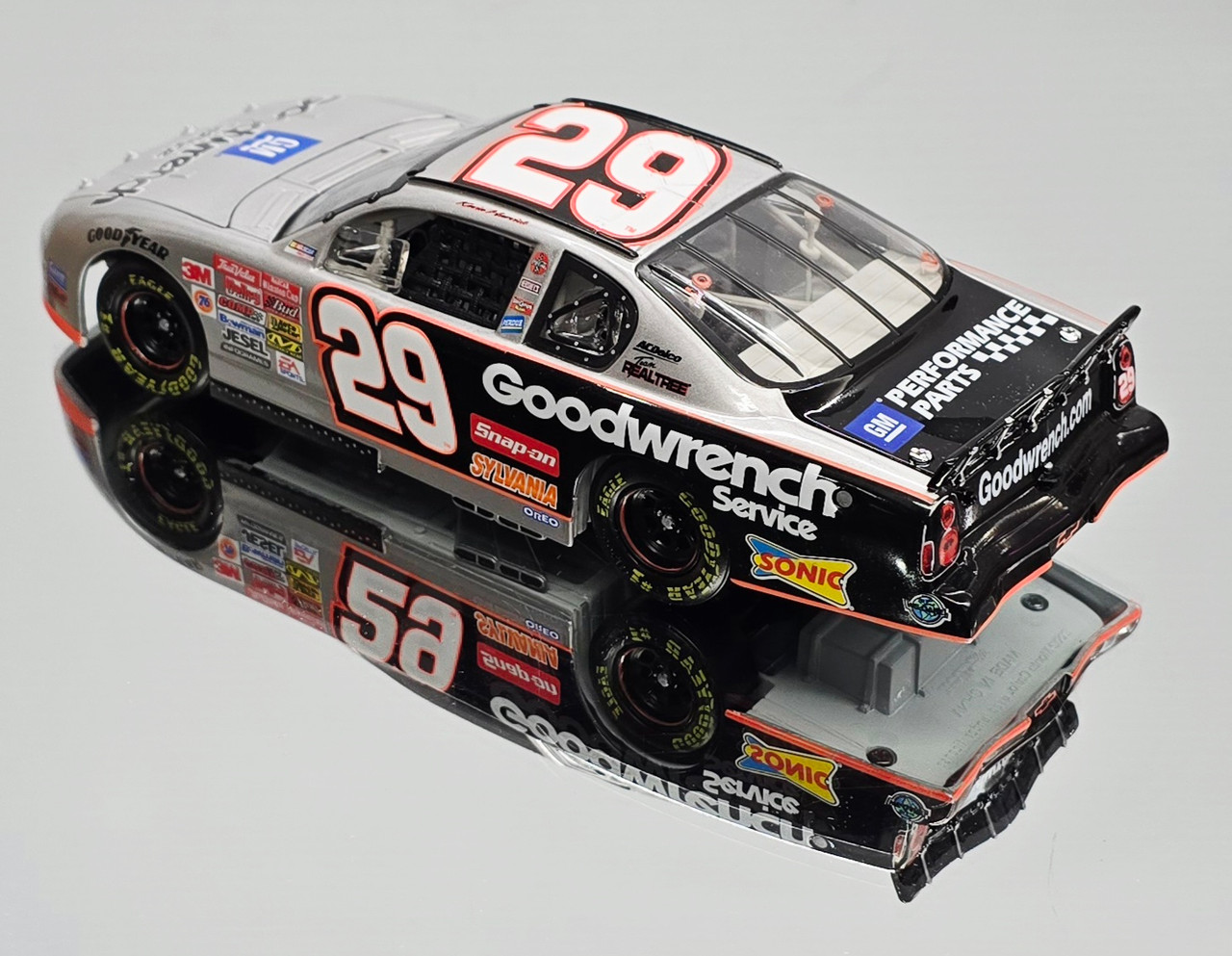 KEVIN HARVICK 2002 GOODWRENCH #29 CHEVROLET 1/24 ACTION DIECAST