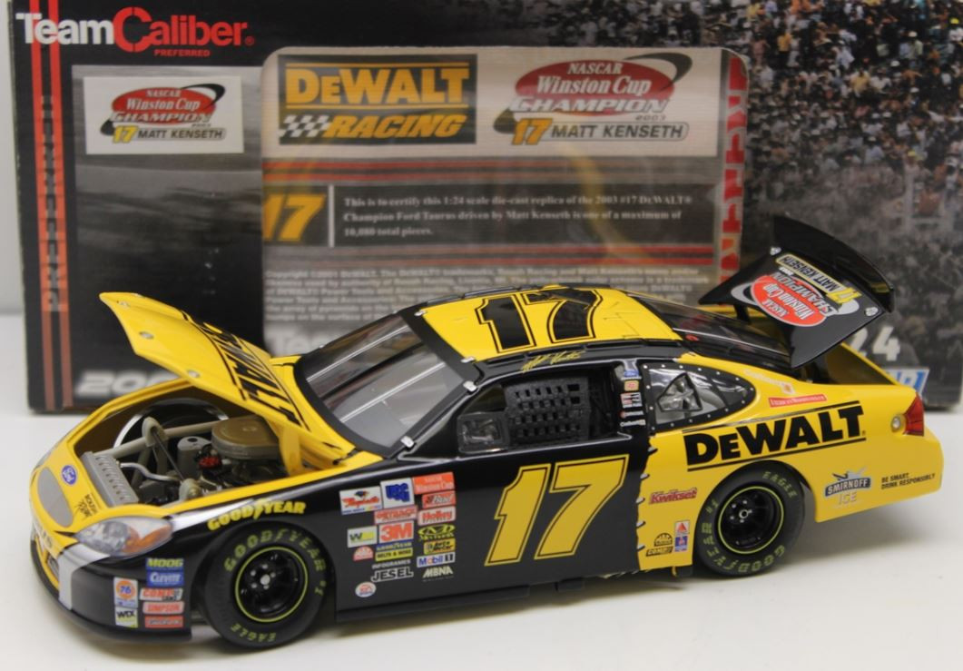 NASCAR ダイキャスト 1/21 #20 DeWALT