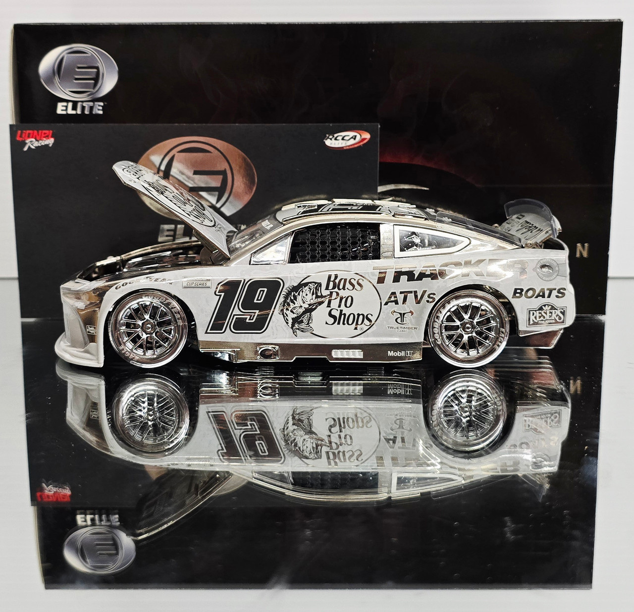 MARTIN TRUEX JR 2024 BASS PRO SHOPS *ICON SERIES* 1/24 RCCA