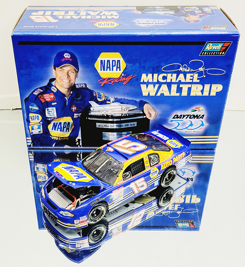 MICHAEL WALTRIP 2001 DAYTONA 500 WINNER #15 CHEVY 1/24 REVELL CWB