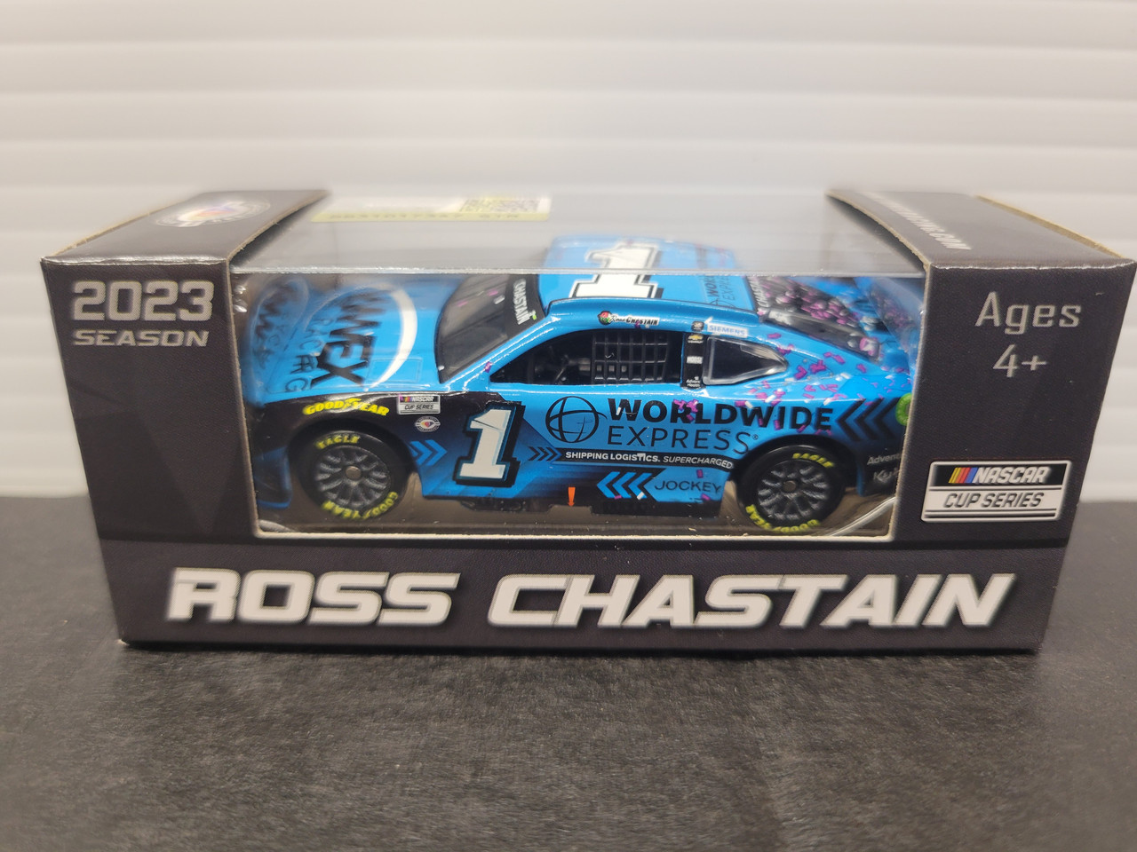 ROSS CHASTAIN 2023 NASHVILLE WIN RACED VERSION 1 64 ACTION DIECAST ross-chastain-2023-nashville-win-raced-version-1-64-action-diecast