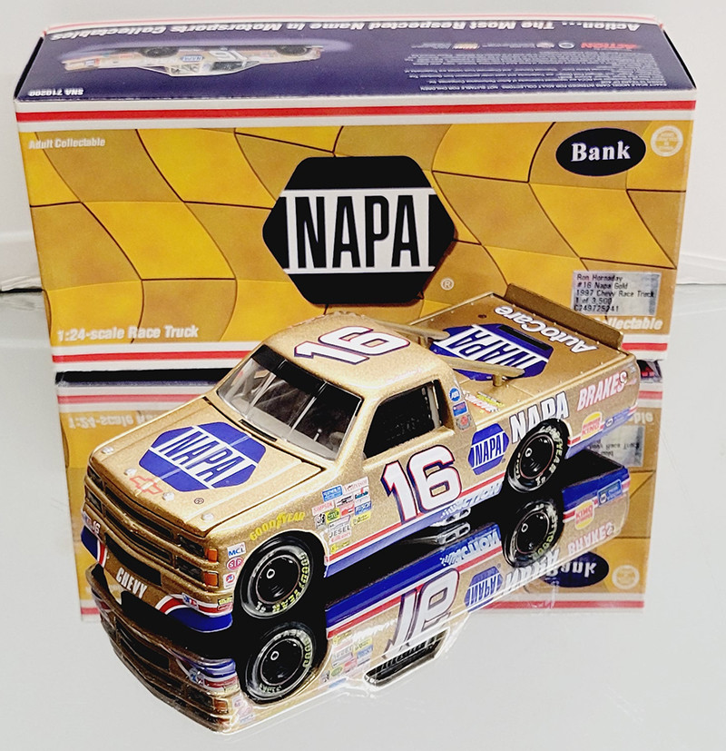 RON HORNADAY 1997 NAPA GOLD TRUCK 1/24 CWB ACTION DIECAST
