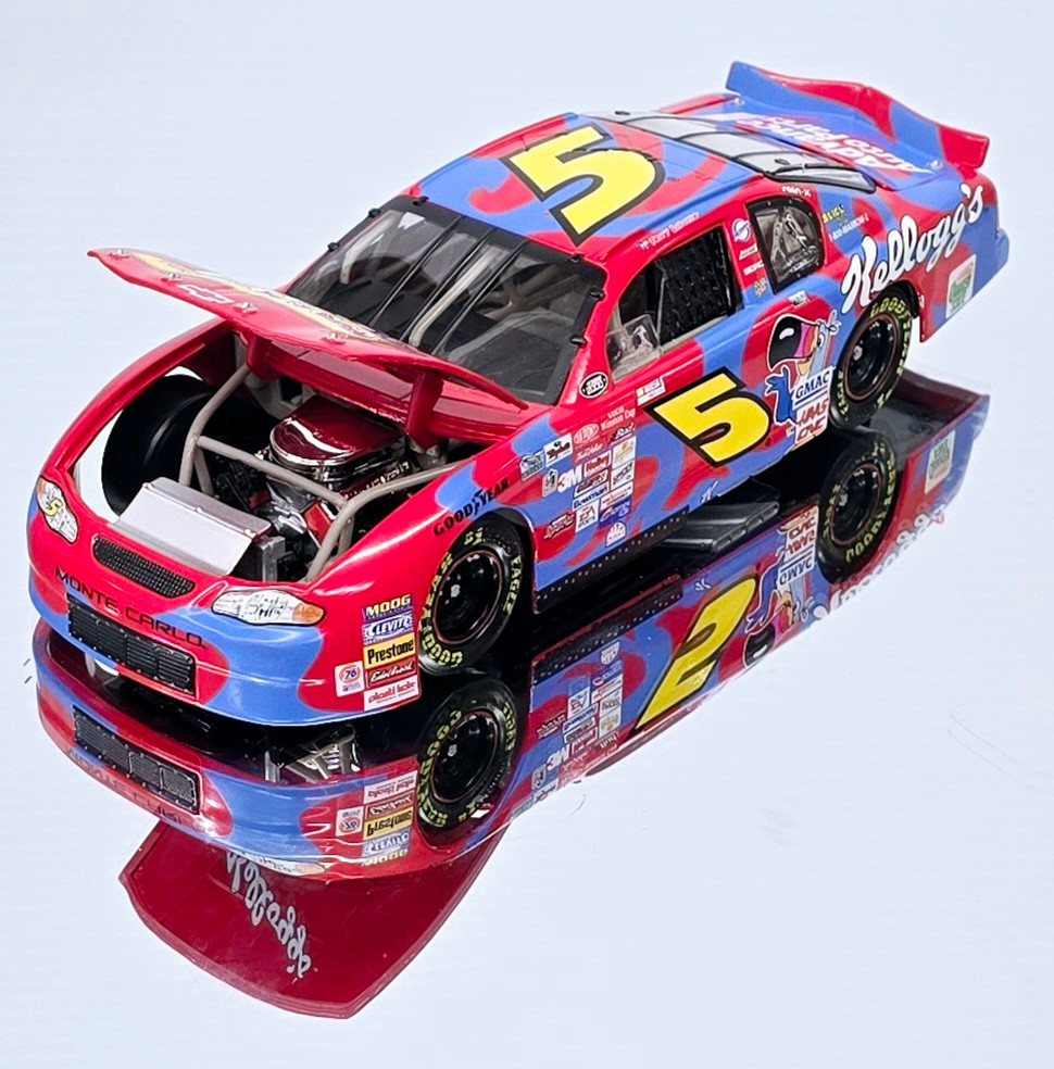 TERRY LABONTE 2000 FROOT LOOPS CHERRY BERRY SWIRLS 1/24 ACTION DIECAST