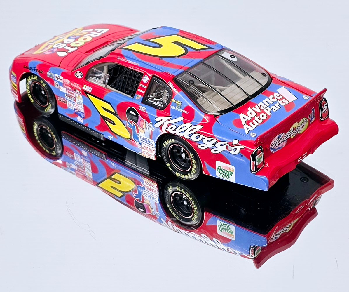 TERRY LABONTE 2000 FROOT LOOPS CHERRY BERRY SWIRLS 1/24 ACTION DIECAST