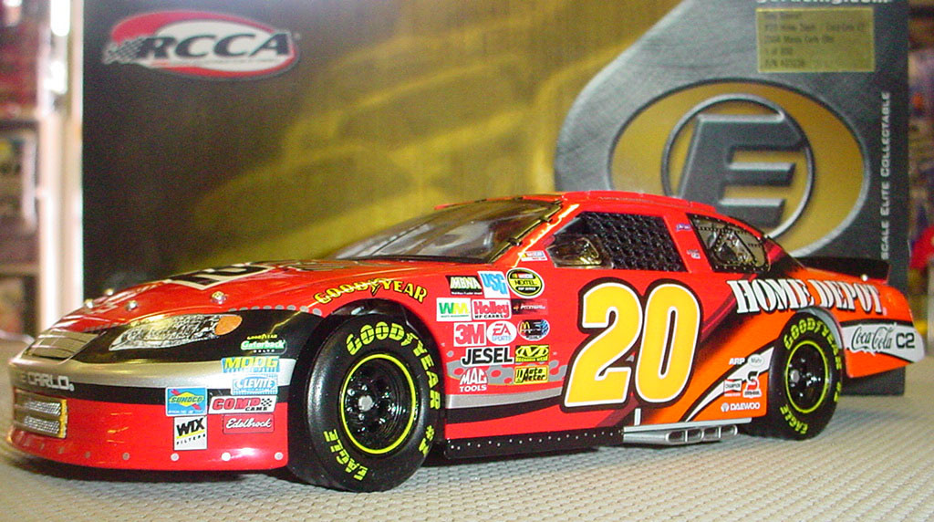 TONY STEWART #20 HOME DEPOT/C-2 COCA COLA 2004 1/24 RCCA ELITE