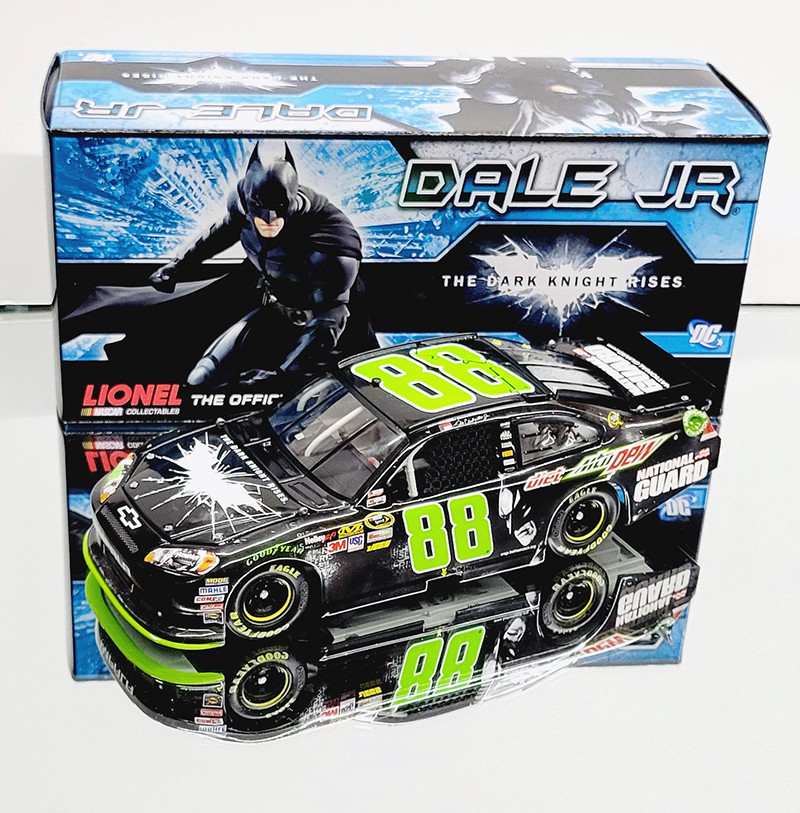 リアリティダークナイト dale-earnhardt-jr-2012-batman-