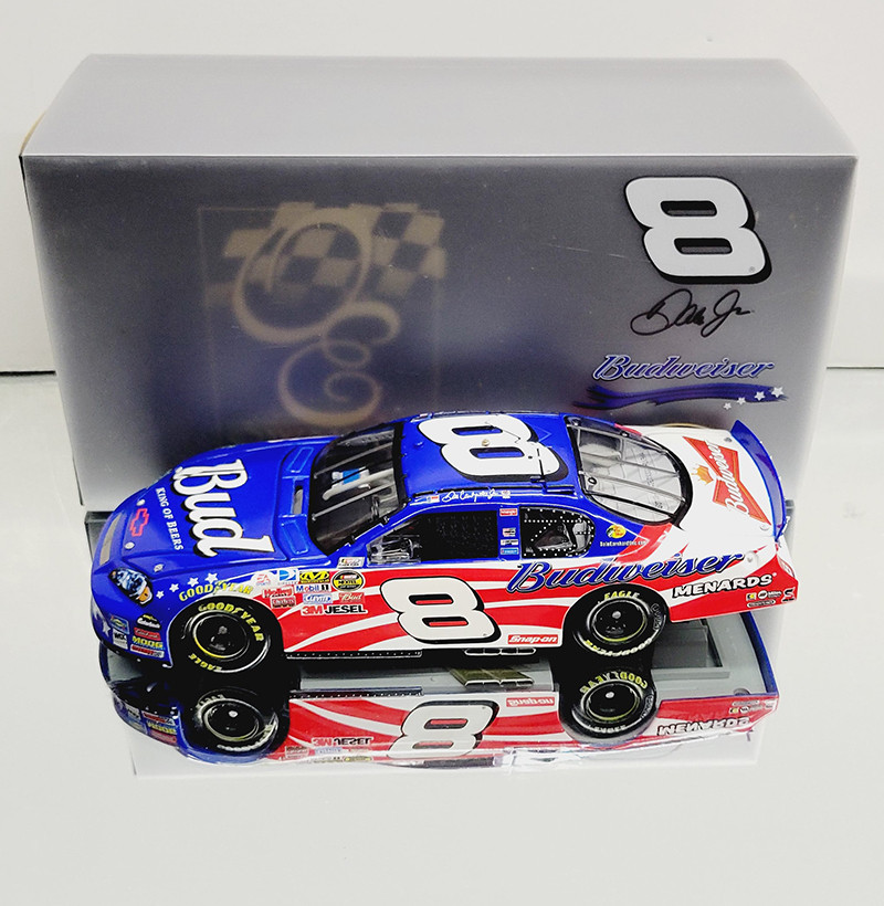 DALE EARNHARDT JR 2007 STARS AND STRIPES BUDWEISER #8 CHEVY 1/24