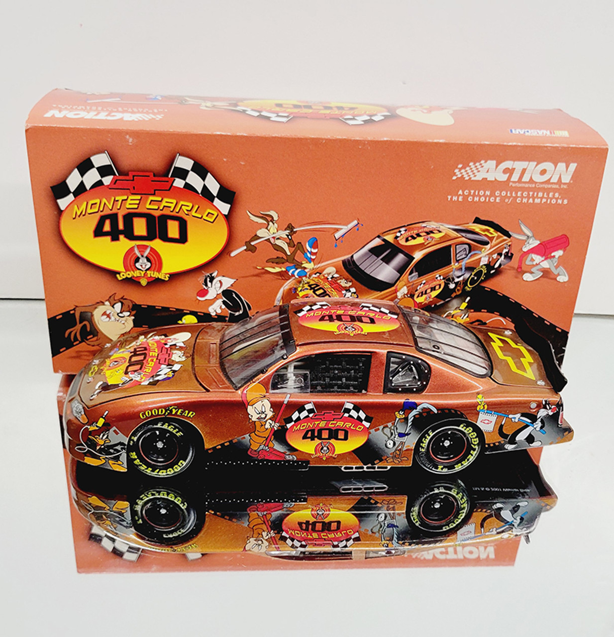 LOONEY TUNES 2001 NASCAR EVENT CAR 1/24 ACTION