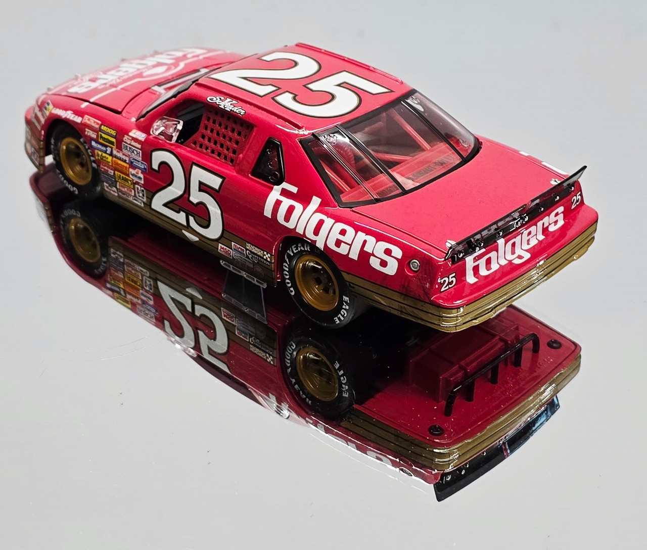 KEN SCHRADER 1989 CHARLOTTE WIN FOLGERS 1/24 ARC DIECAST (ADVANCED
