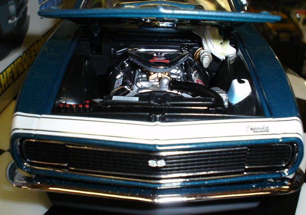 1967 NICKEY CHEVROLET CAMARO SS/RS 427 1/18 EXACT DETAIL DIECAST