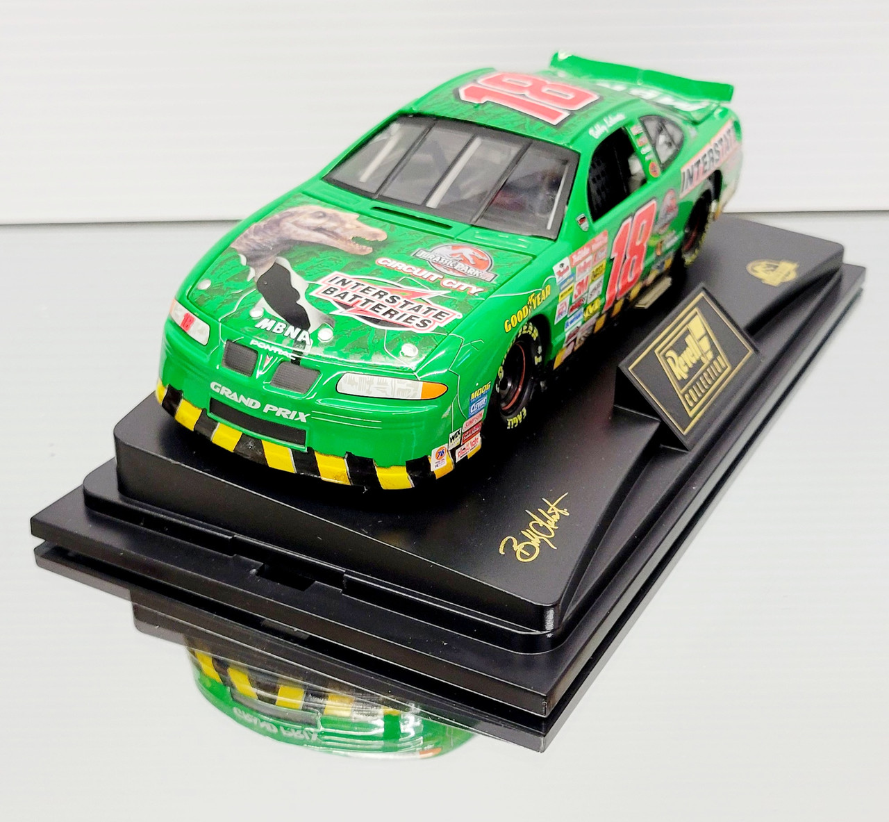 BOBBY LABONTE 2001 JURASSIC PARK GRAND PRIX 1/24 REVELL DIECAST