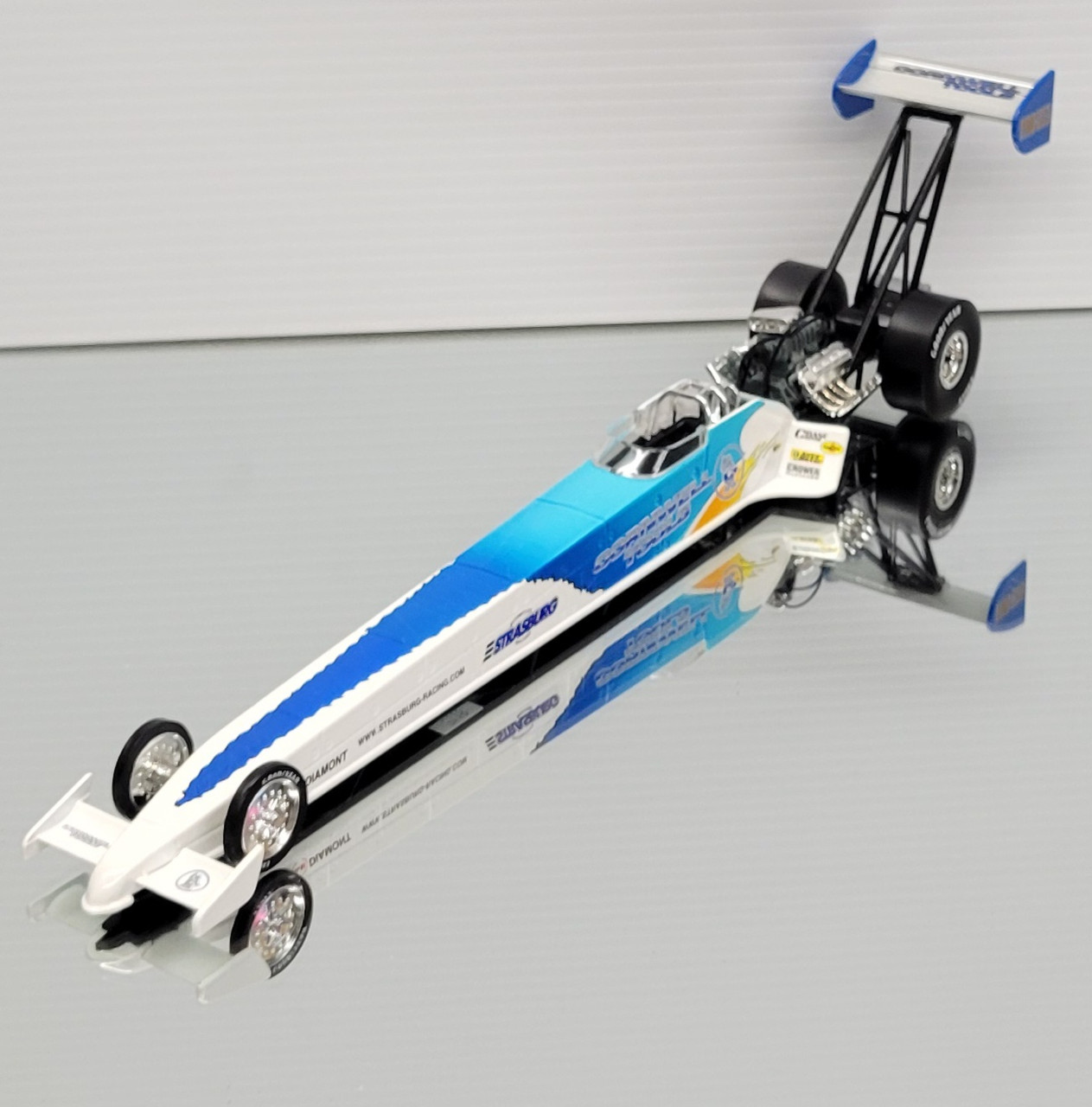 CORNWELL TOOLS/ STRASBURG 2000 TOP FUEL DRAGSTER 1/24 RC DIECAST 1