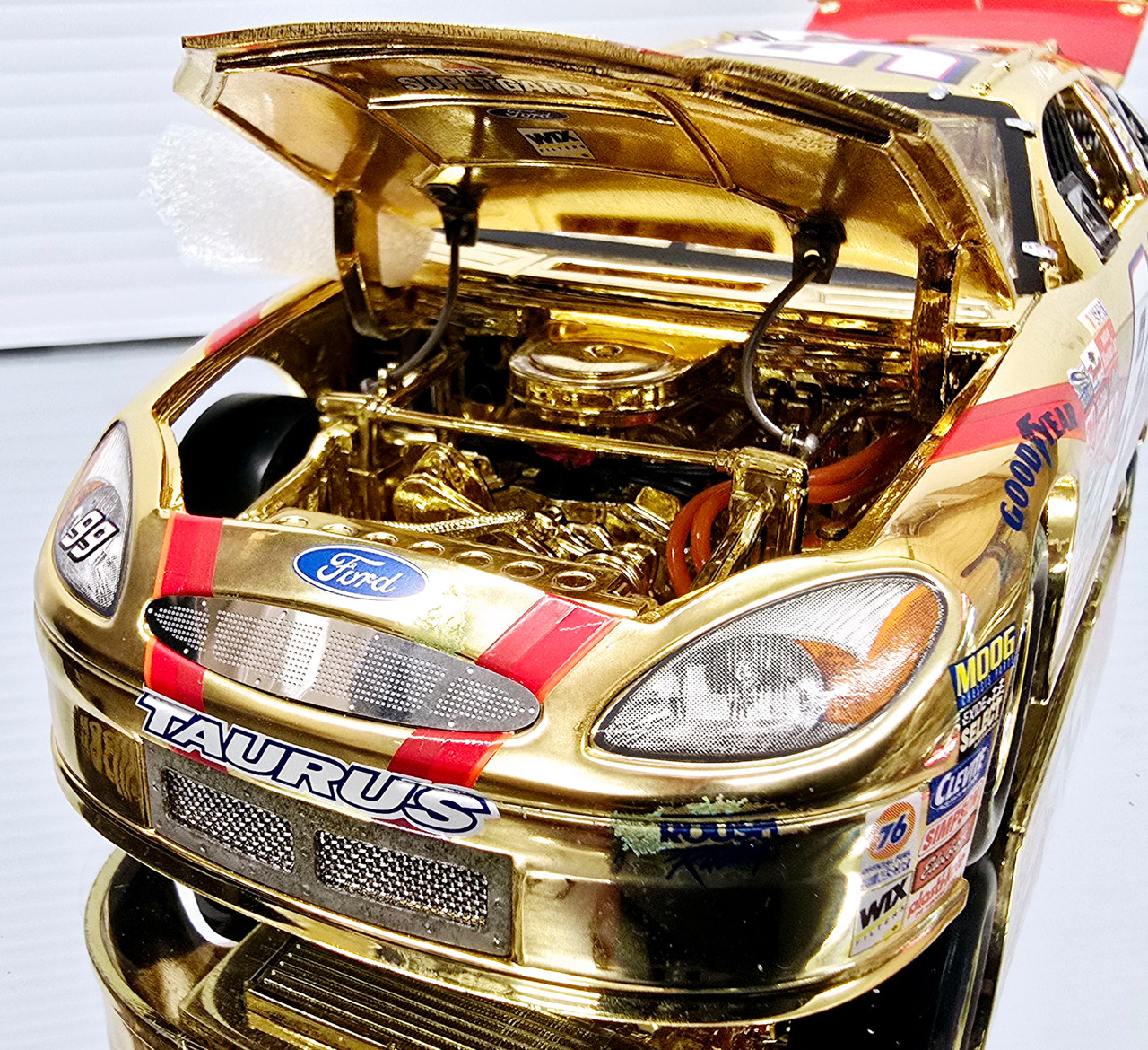 JEFF BURTON 2001 CITGO *GOLD* 1/24 TEAM CALIBER OWNER display picture 1