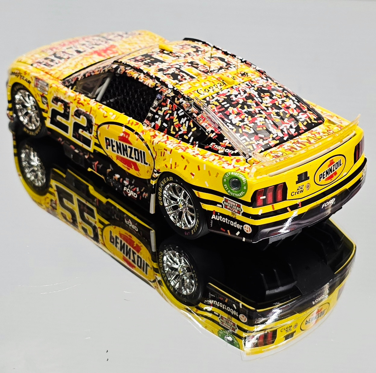 JOEY LOGANO 2024 LAS VEGAS WIN RACED VERSION PENNZOIL 1/24 ARC DIECAST