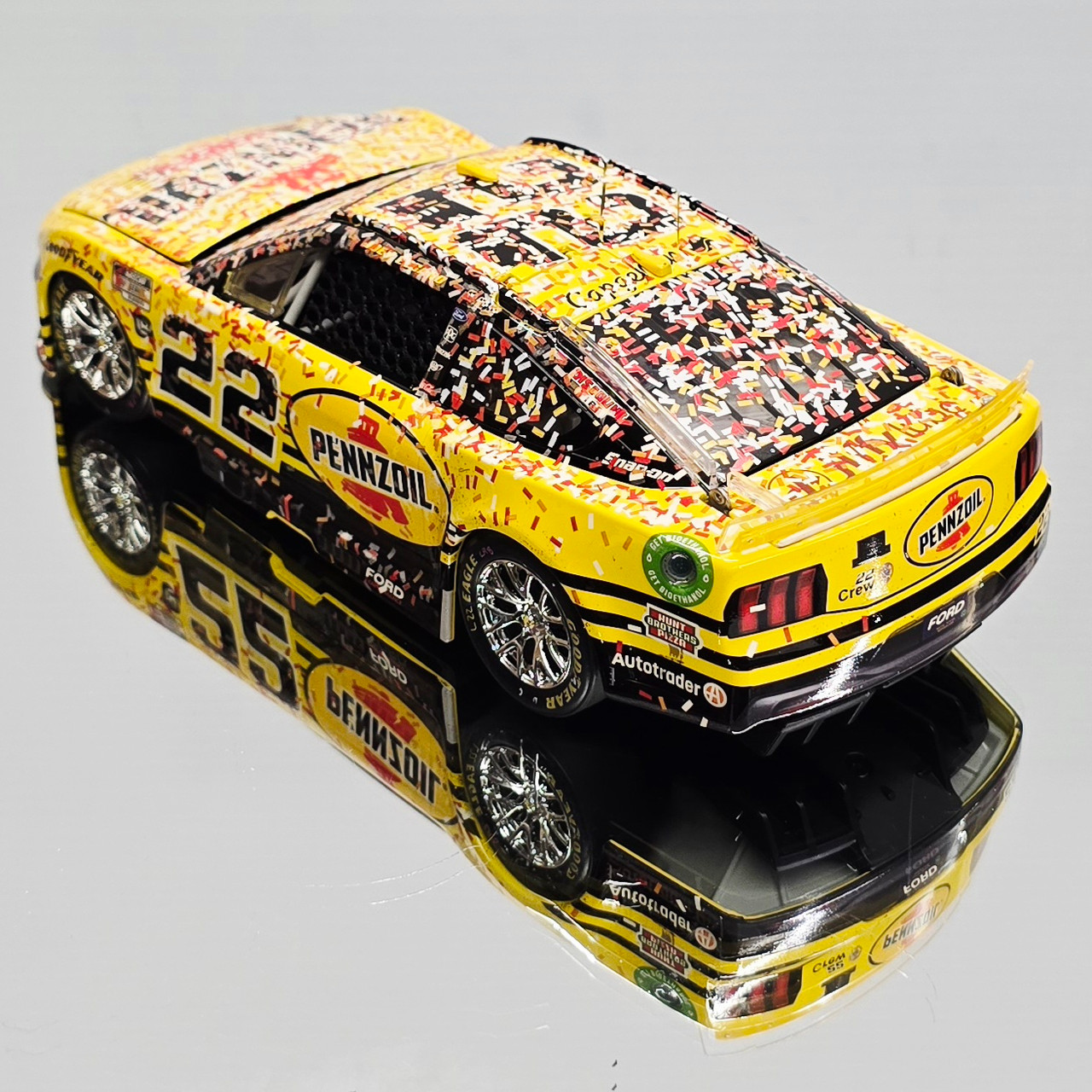 JOEY LOGANO 2024 LAS VEGAS WIN RACED VERSION PENNZOIL 1/24