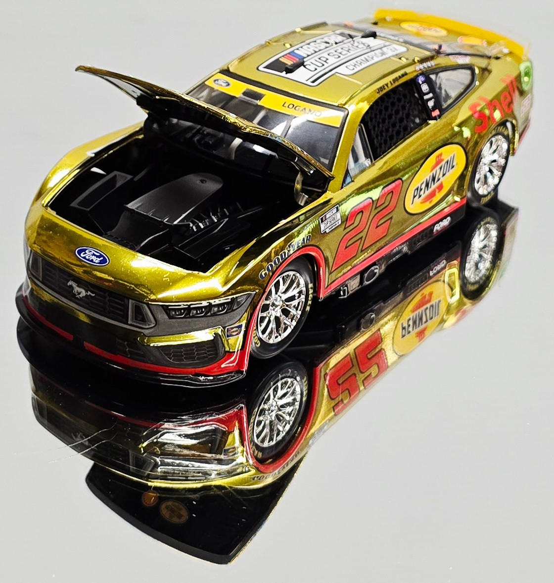 JOEY LOGANO 2024 CUP 3X CHAMPION COLOR CHROME 1/24 ARC DIECAST