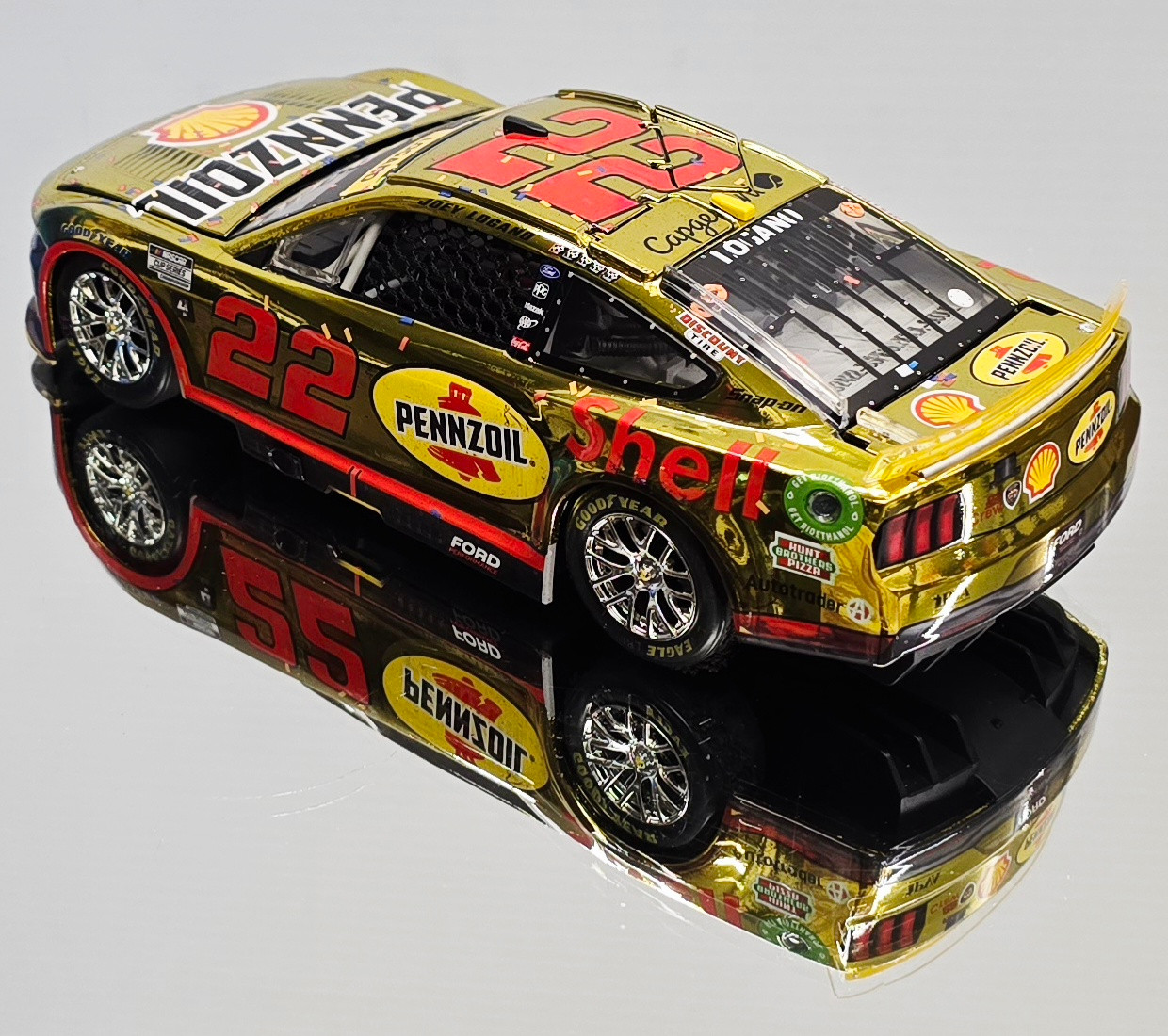 JOEY LOGANO 2024 PHOENIX CUP WIN RACED VERSION COLOR CHROME 1/24