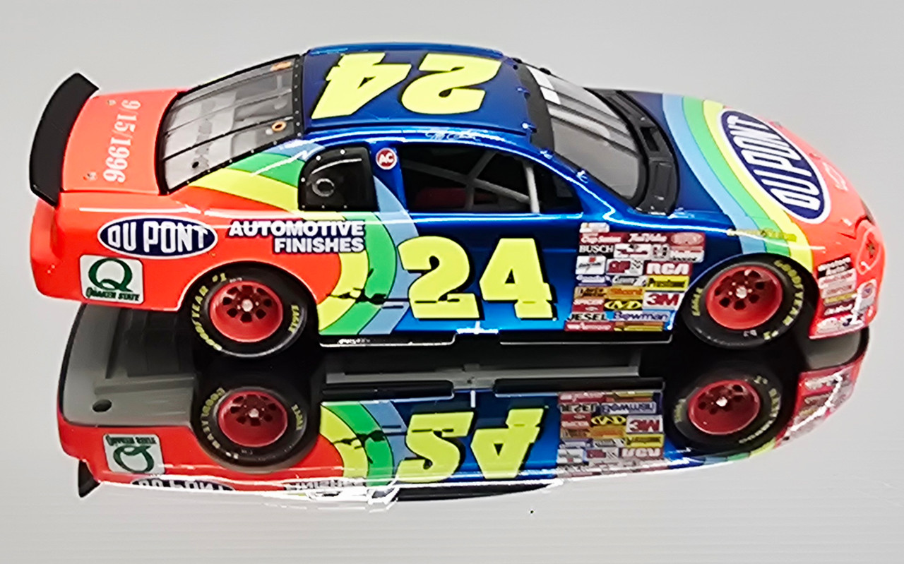 JEFF GORDON 1996 DOVER WIN RACED VERSION DUPONT 1/24 ACTION DIECAST