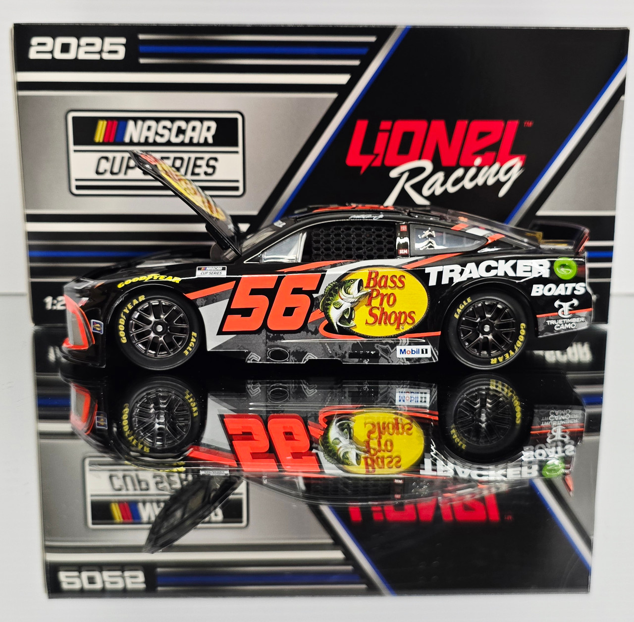 MARTIN TRUEX JR 2025 BASS PRO SHOPS 1/24 ARC DIECAST