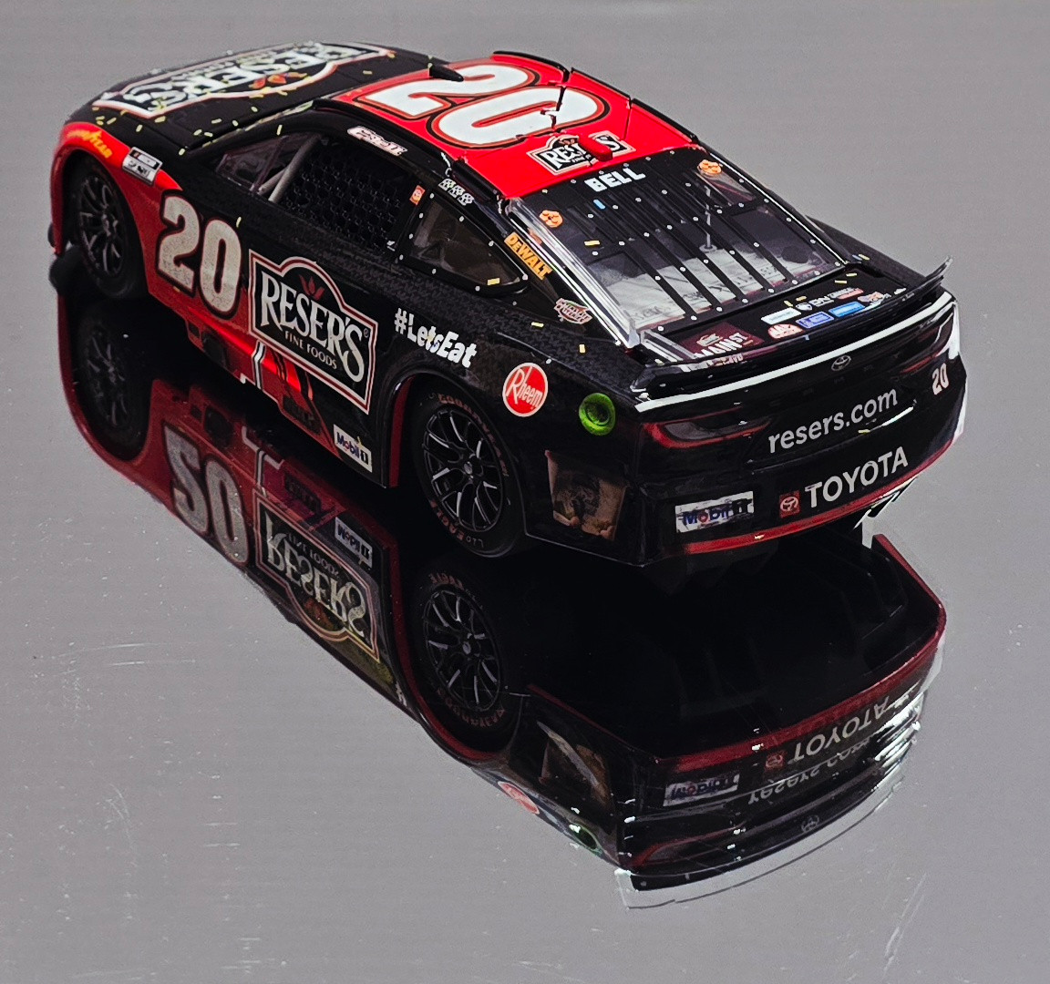 CHRISTOPHER BELL 2025 PHOENIX WIN RACED VERSION RESER'S 1/24 ARC