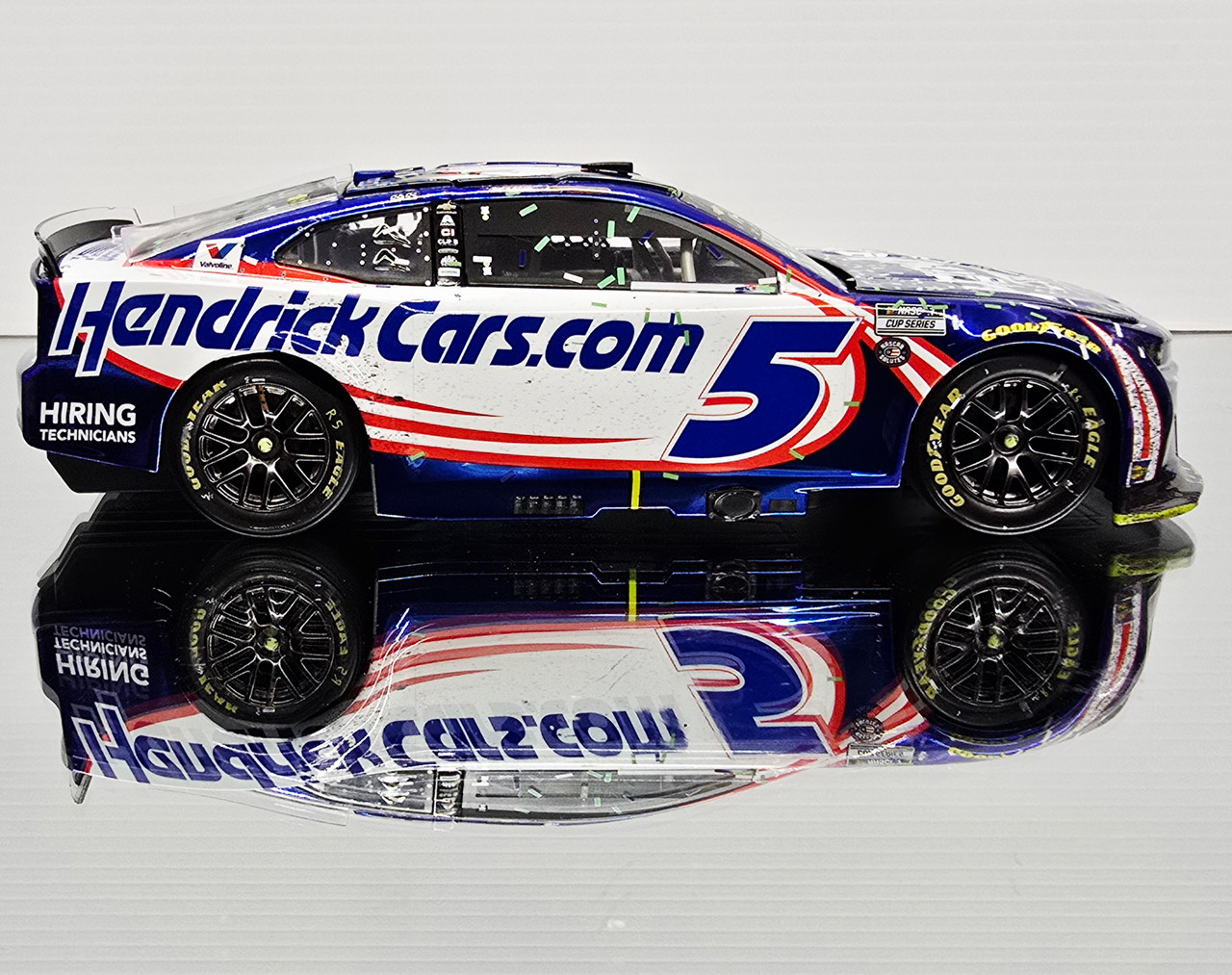 KYLE LARSON 2025 KANSAS WIN RACED VERSION HENDRICKCARS.COM *COLOR