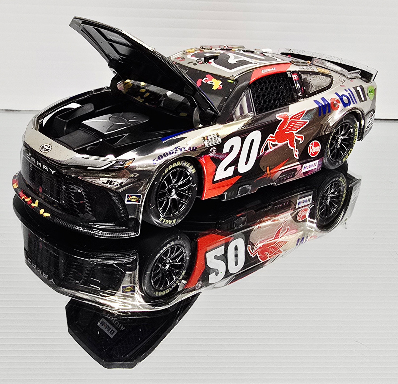CHRISTOPHER BELL 2025 ALLSTAR WIN RACED VERSION MOBIL ONE *COLOR
