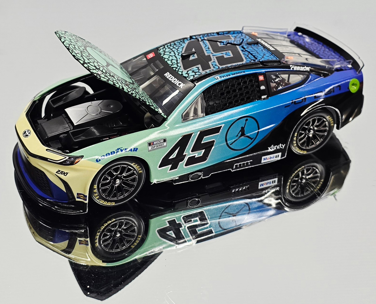 TYLER REDDICK 2025 JORDAN BRAND JUMPMAN 1/24 ARC DIECAST