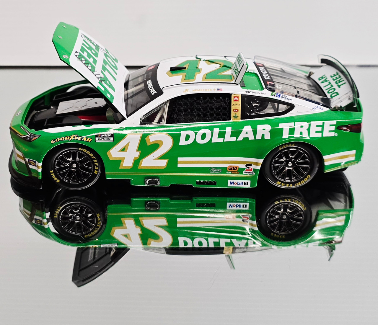 JOHN HUNTER NEMECHEK 2026 DOLLAR TREE 1/24 ELITE DIECAST