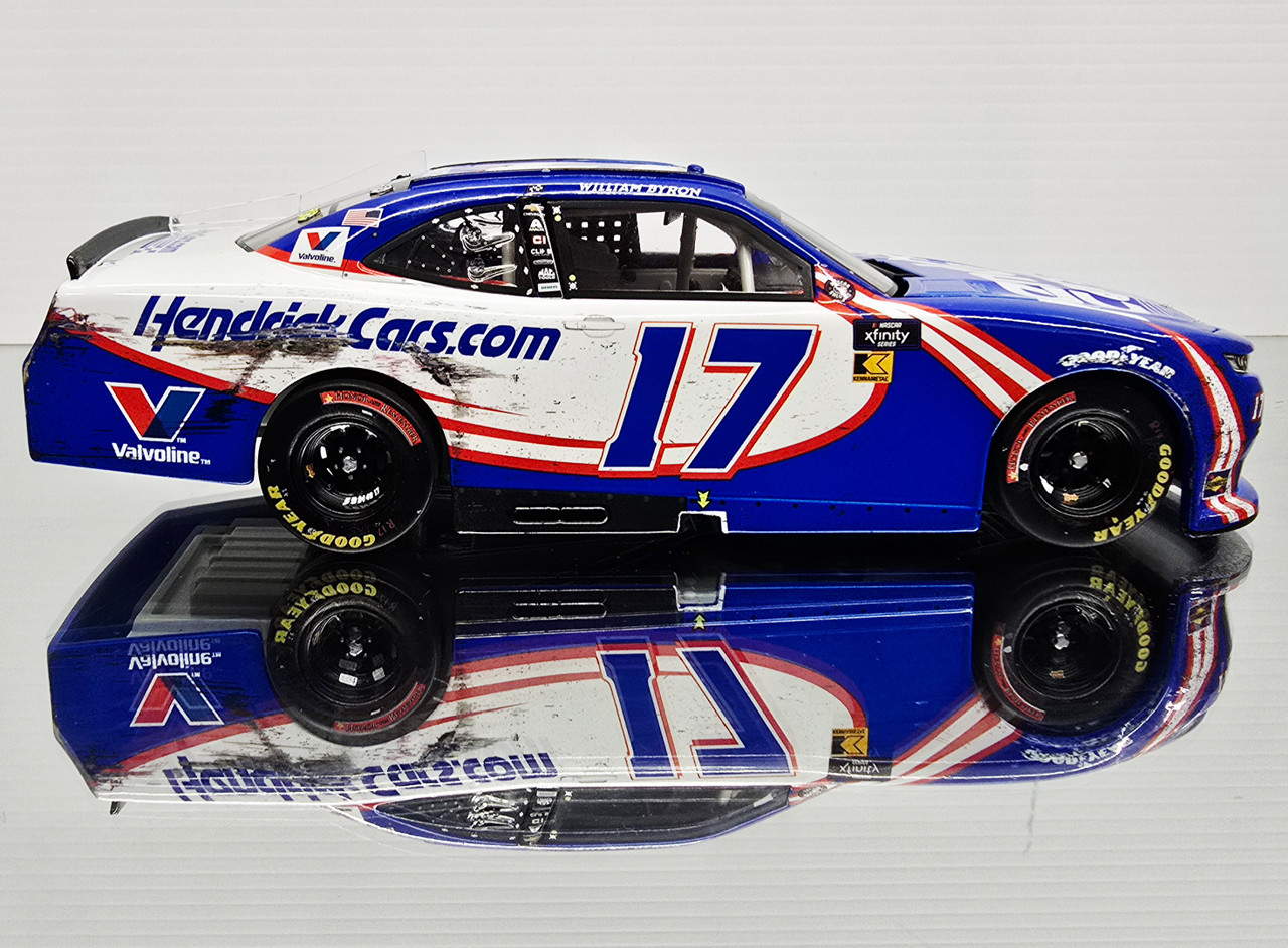 KYLE LARSON 2025 TEXAS XFINITY WIN RACED VERSION#88 BLUES HOG 1/24