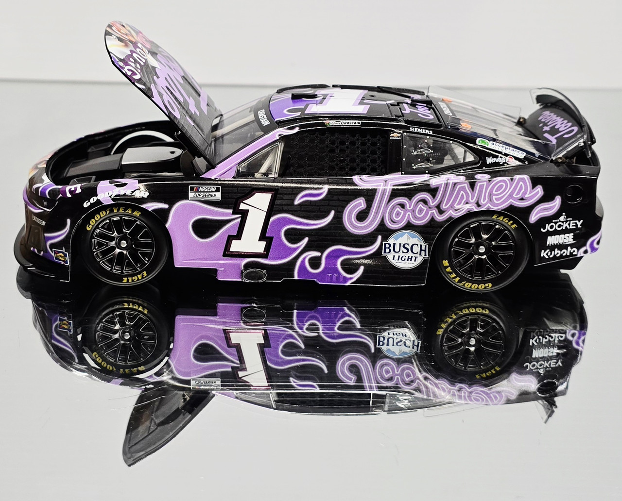 ROSS CHASTAIN 2025 TOOTSIE'S ORCHID LOUNGE 1/24 ELITE DIECAST
