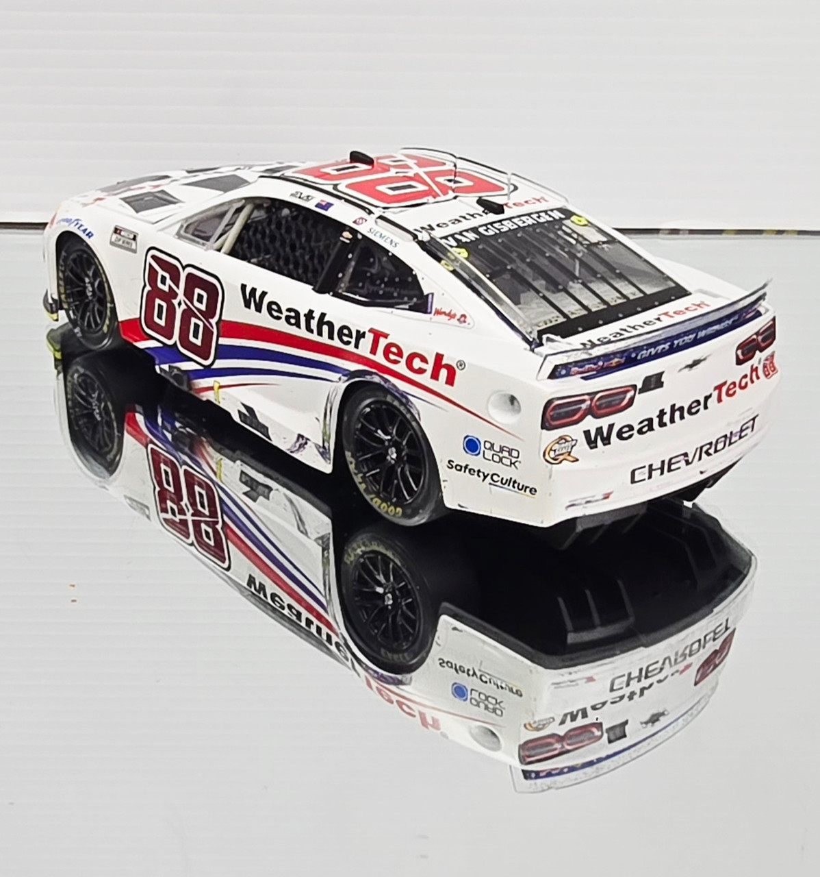 SHANE VAN GISBERGEN 2025 CHICAGO STREET COURSE WIN RACED VERSION