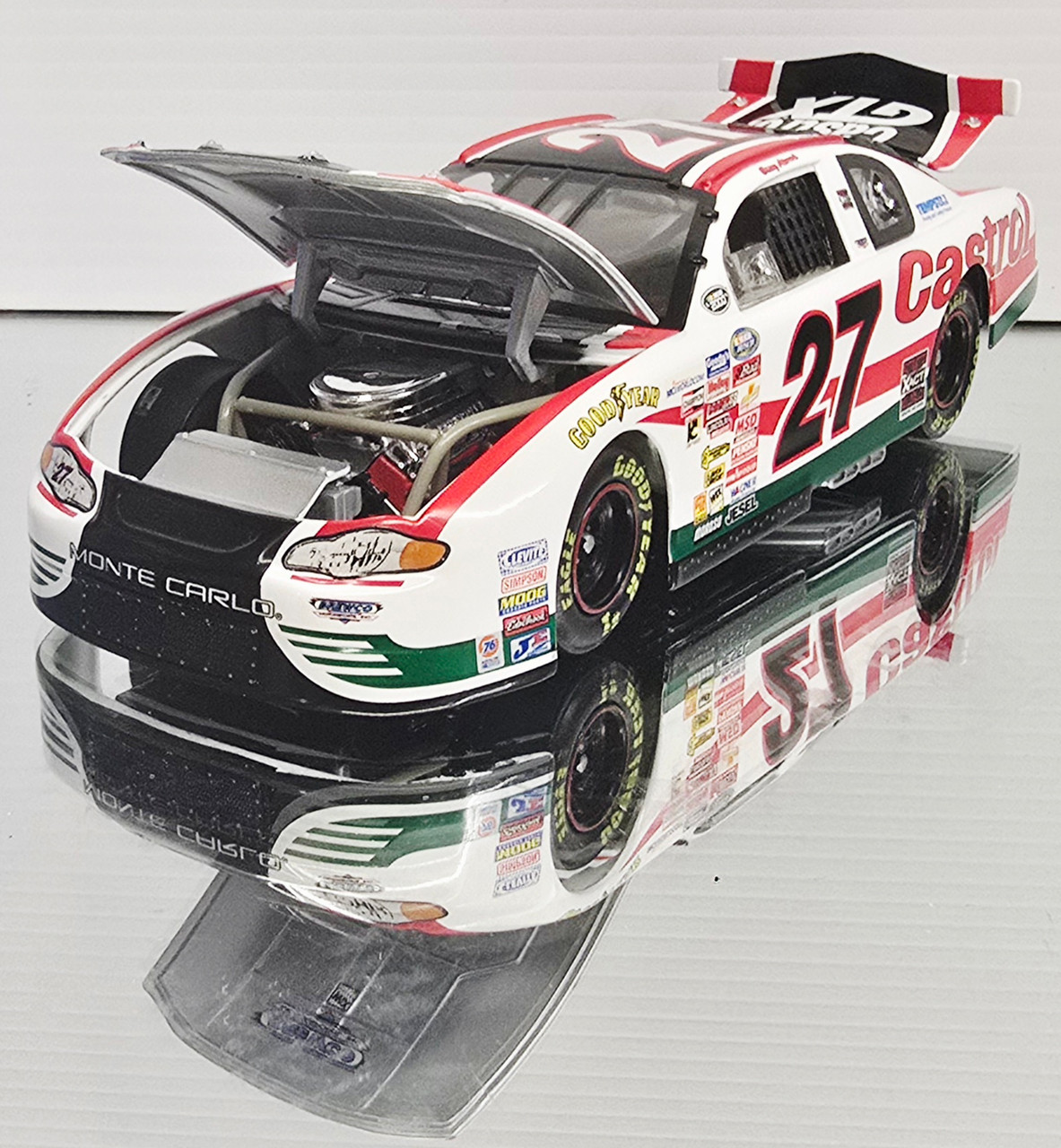 CASEY ATWOOD 2000 CASTROL GTX 1/24 ACTION DIECAST