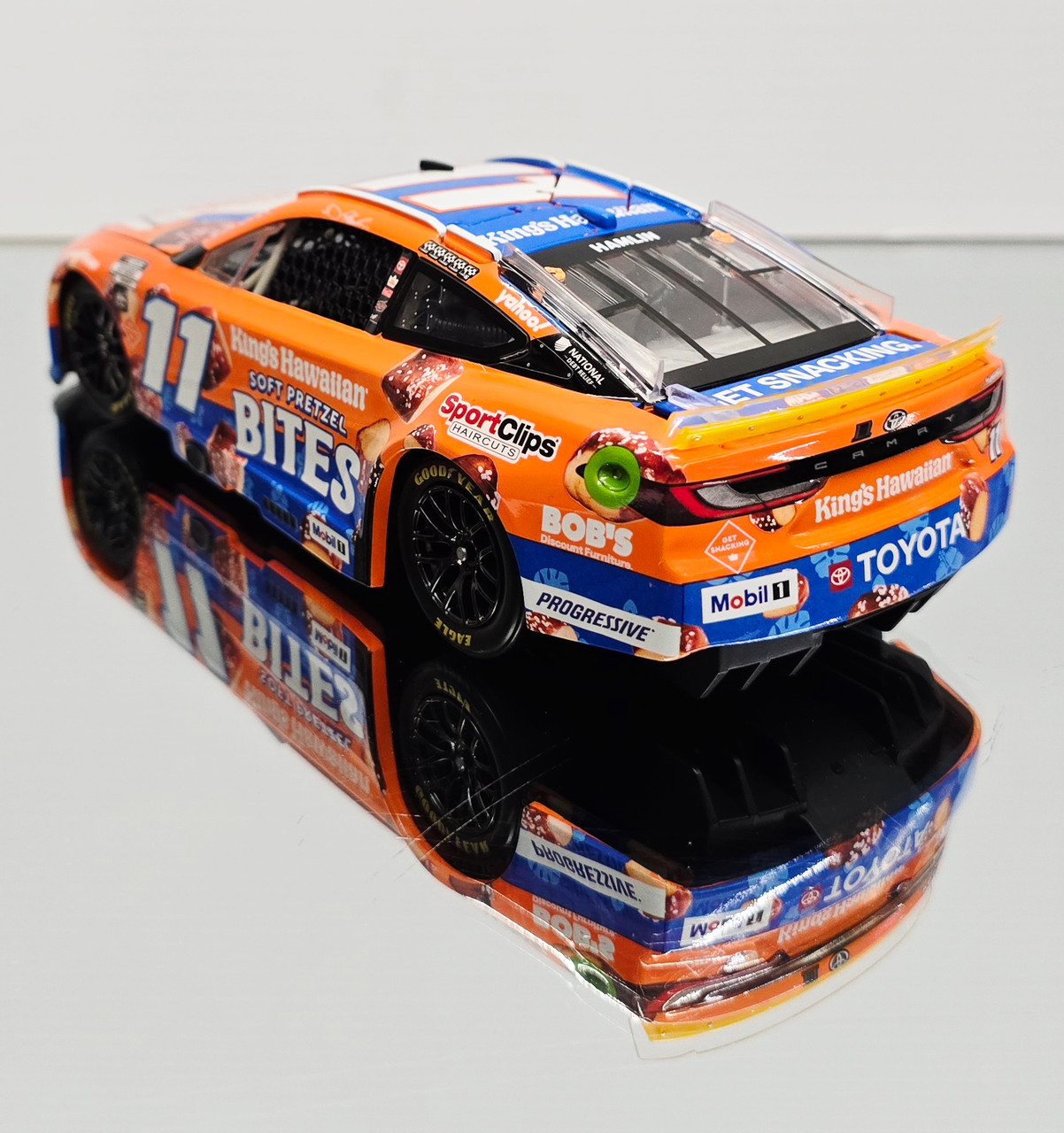 DENNY HAMLIN 2025 KING'S HAWAIIAN SOFT PRETZEL BITES 1/24 ARC