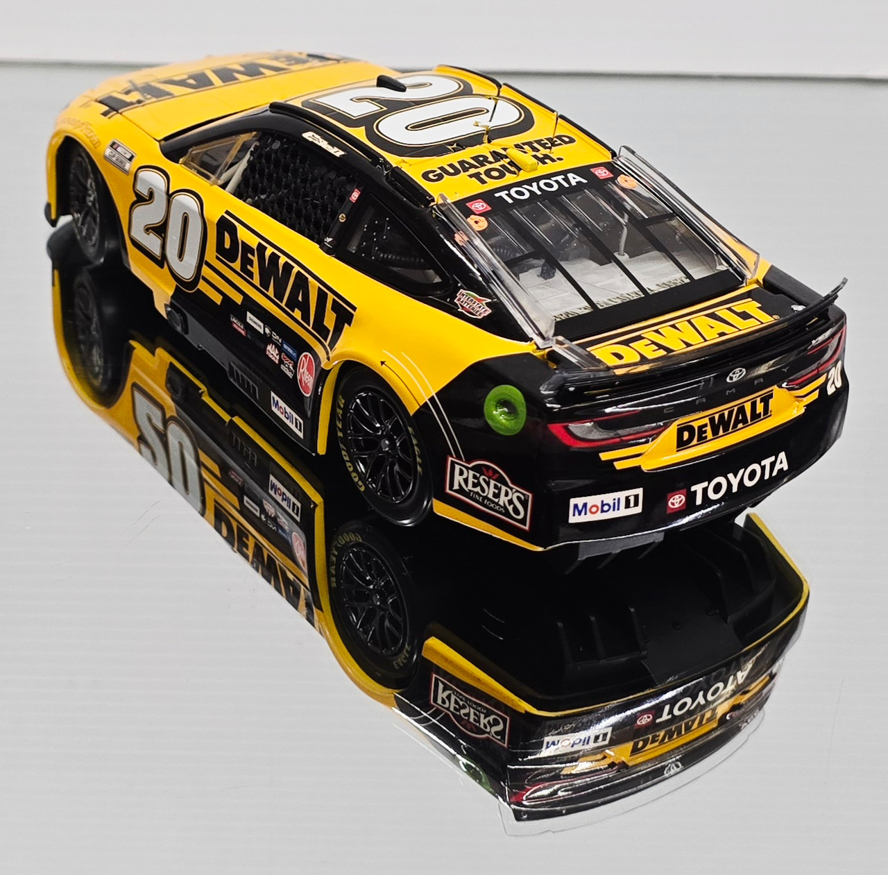 CHRISTOPHER BELL 2026 DEWALT 1/24 ARC DIECAST