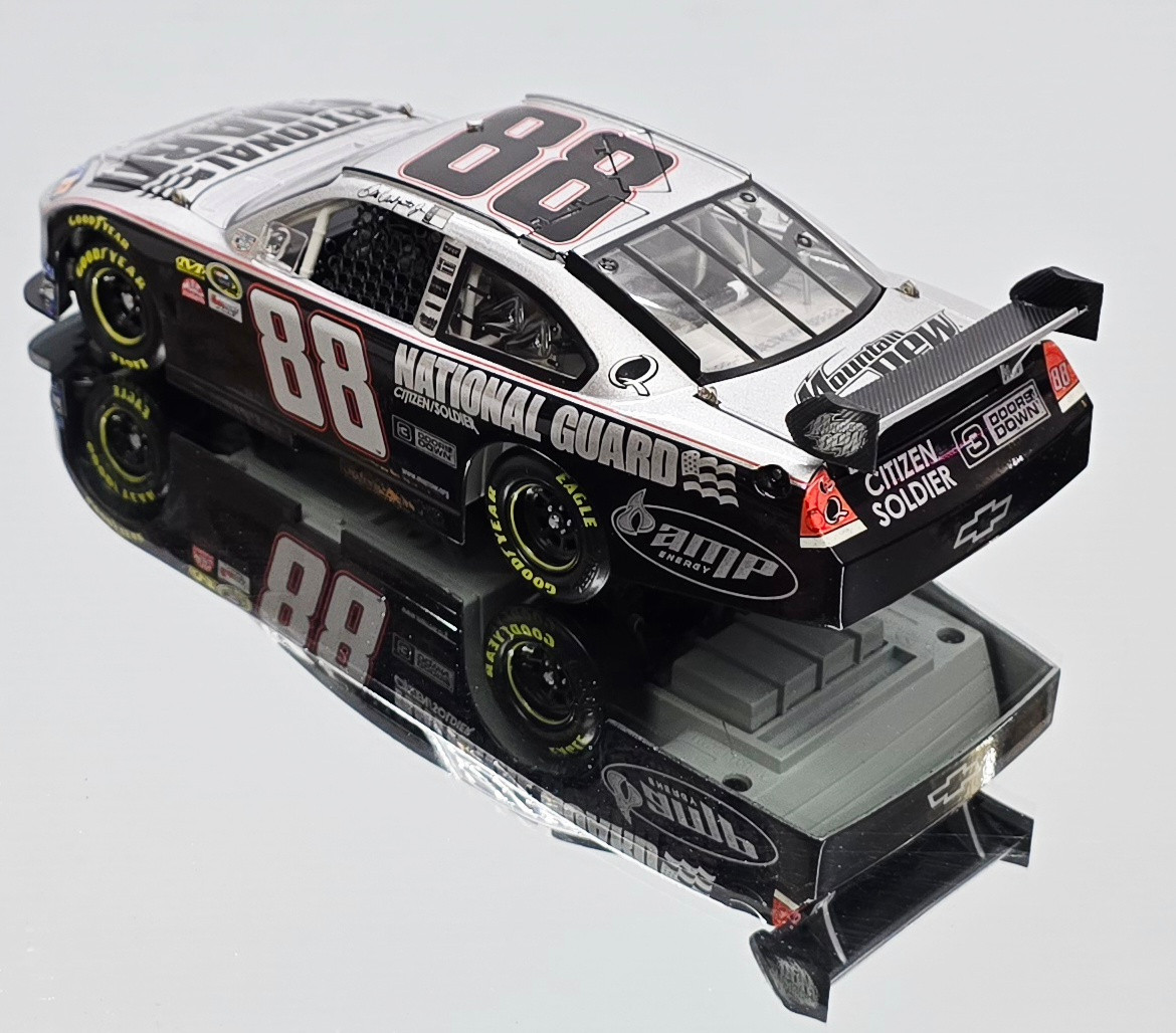 DALE EARNHARDT JR 2008 CITIZEN SOLDIER 3 DOORS DOWN 1/24 ACTION