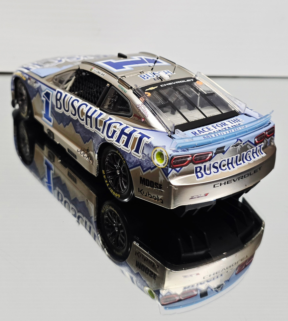 ROSS CHASTAIN 2026 BUSCH LIGHT *COLOR CHROME* 1/24 ARC DIECAST