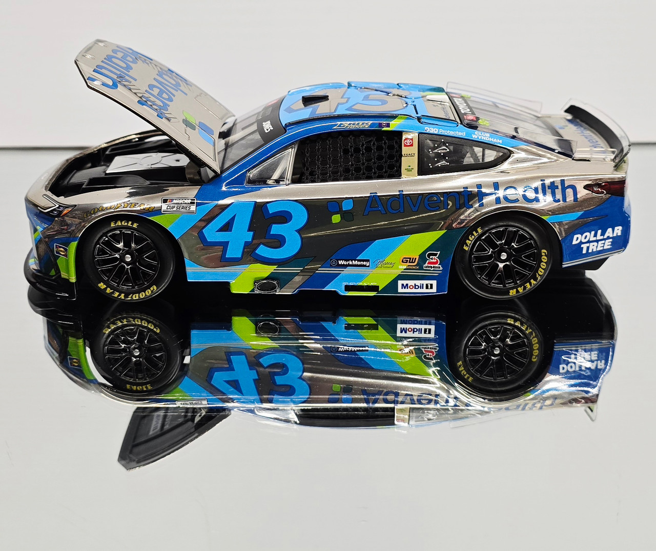 ERIK JONES 2026 ADVENT HEALTH *COLOR CHROME* 1/24 ARC DIECAST