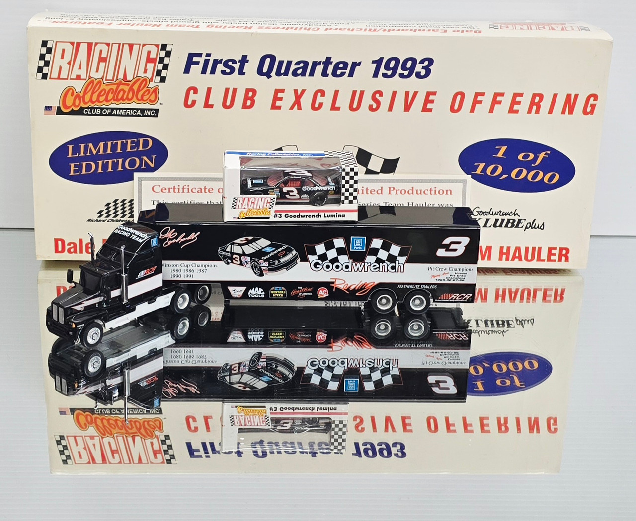 DALE EARNHARDT SR 1993 GOODWRENCH HAULER/ TRANSPORTER & DIECAST