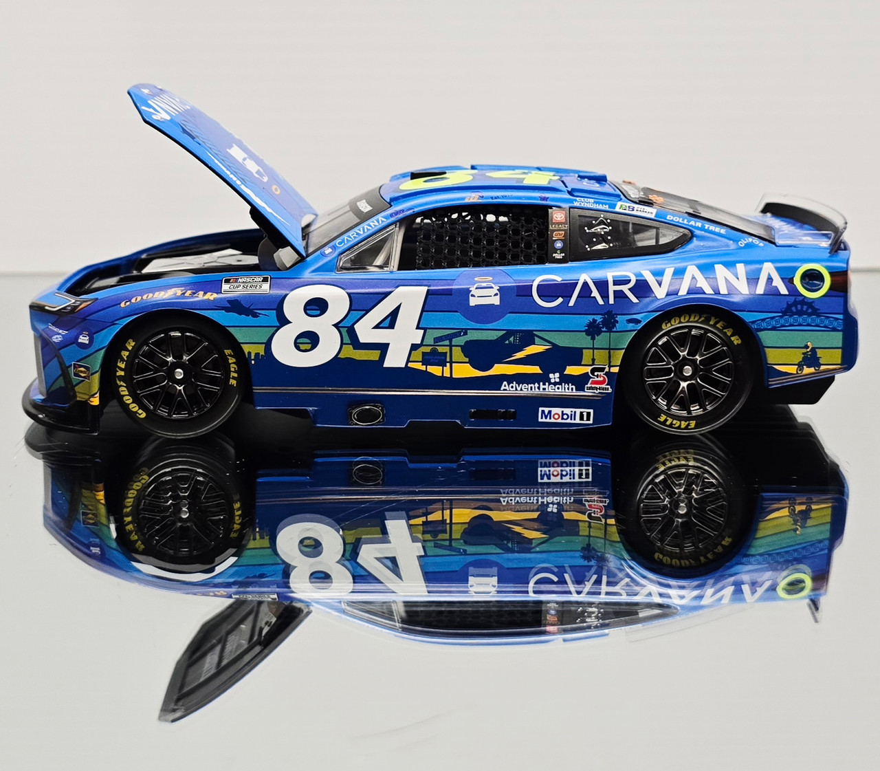 JIMMIE JOHNSON 2026 CARVANA SAN DIEGO 1/24 ARC DIECAST